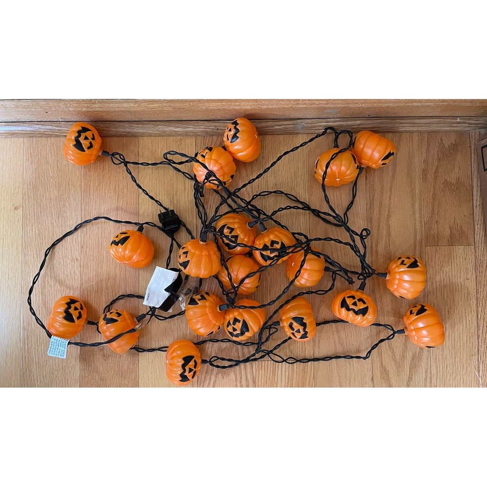 Halloween String Lights 20 Blow Mold Plastic Pumpkin Jack O Lanterns - Picture 2 of 4